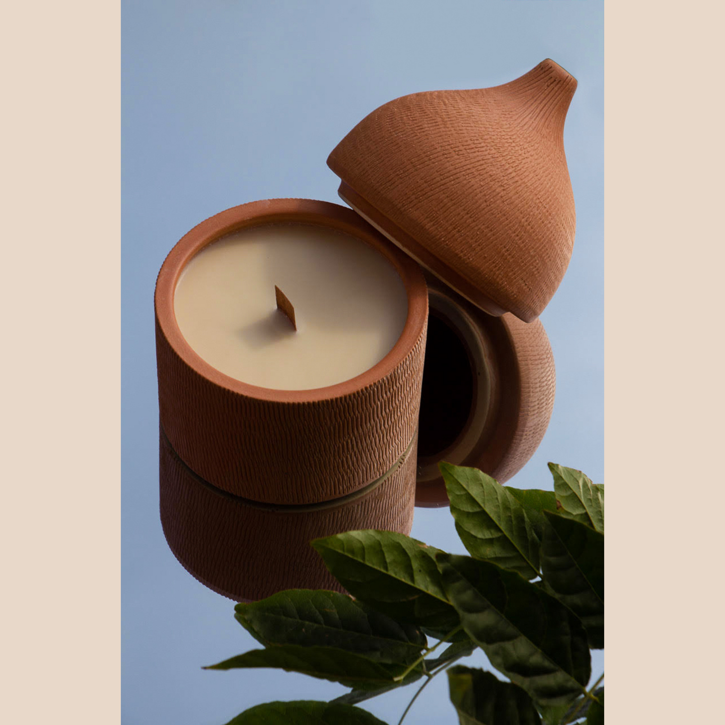 Dōme Candle in Terracotta - Red Ochre